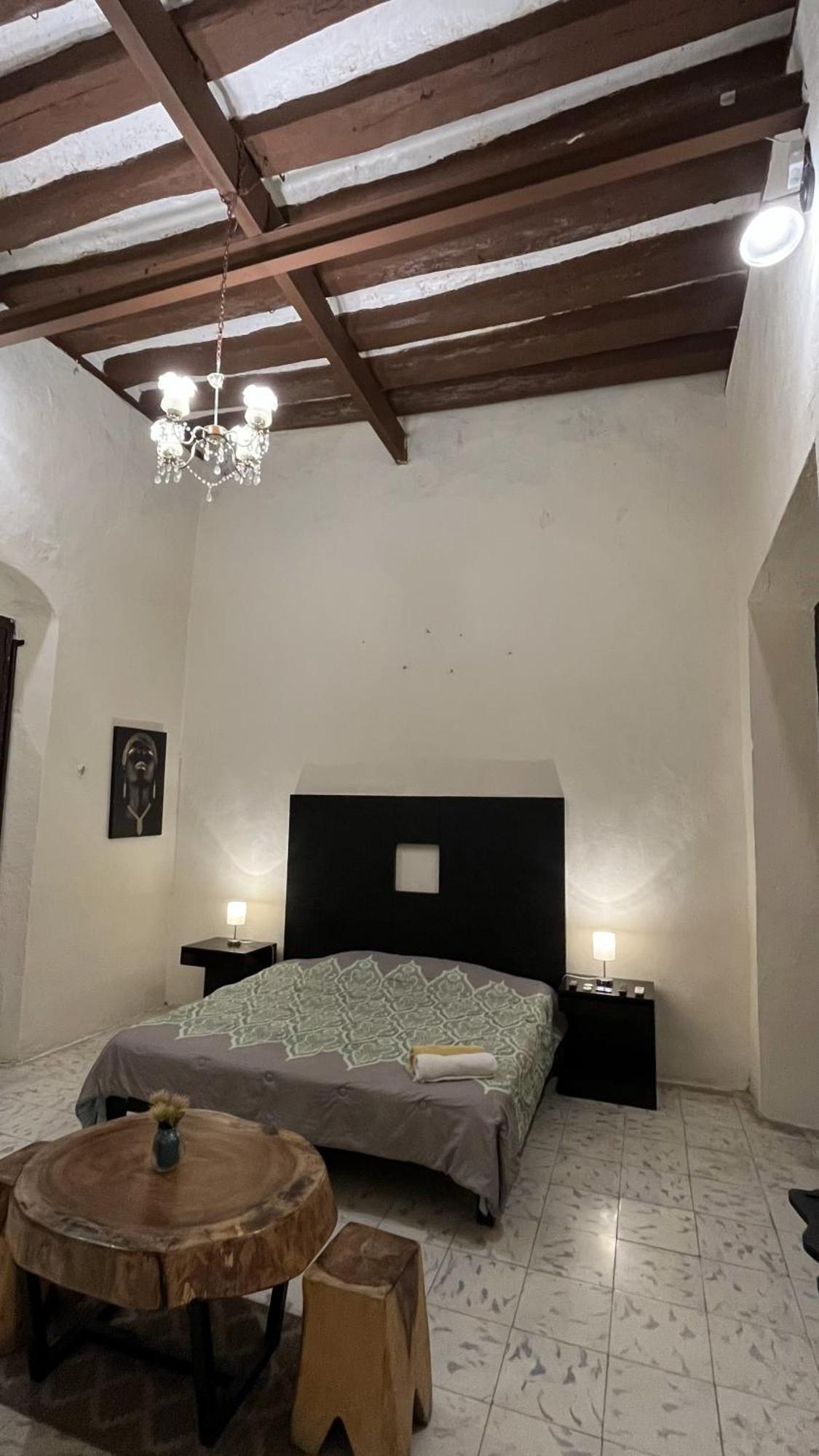 Aparthotel Edzna *